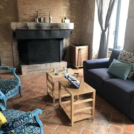 فيلا La Maison La Chapelle-Saint-Martin-en-Plaine المظهر الخارجي الصورة